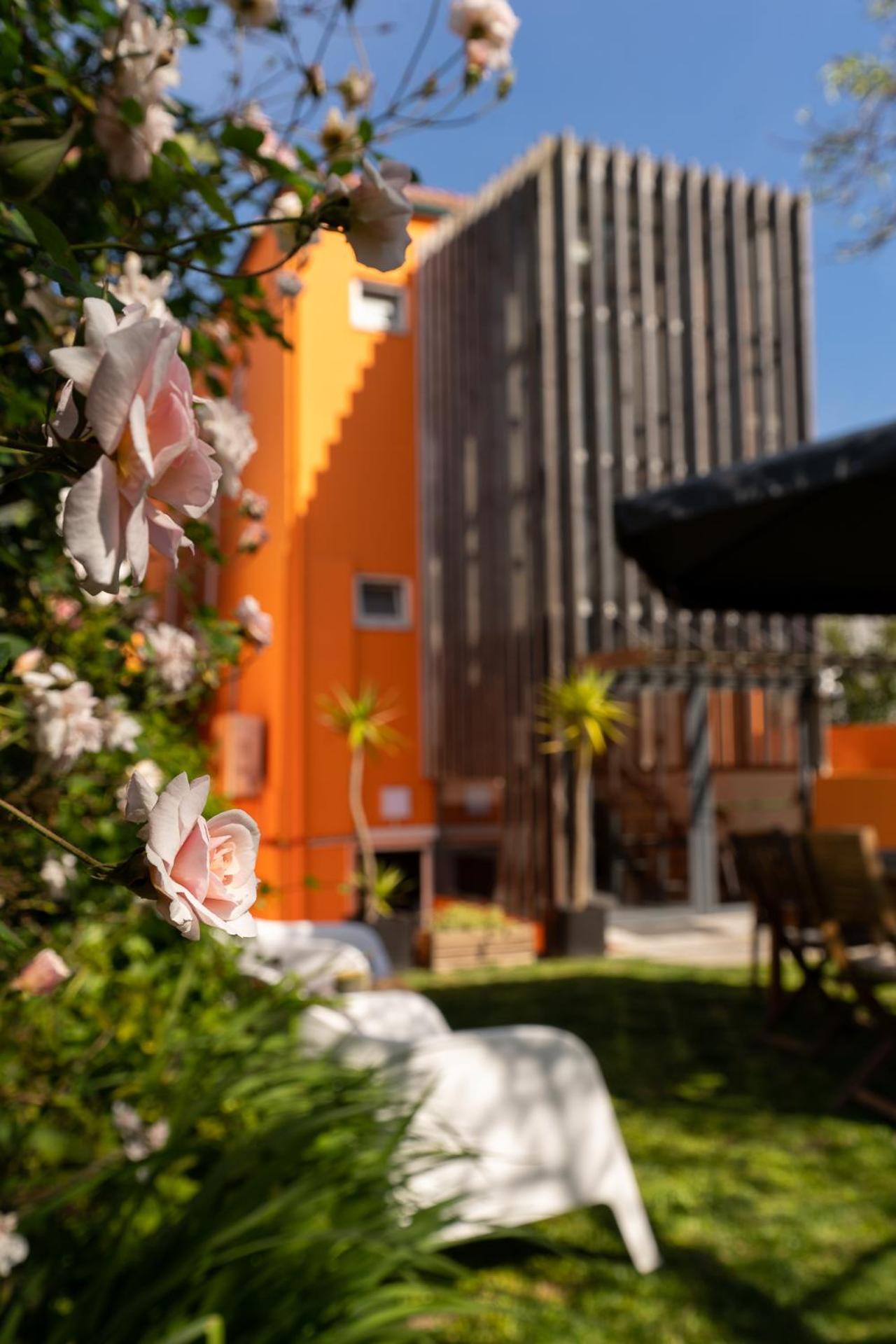 Peach Hostel&Suites Porto Exterior foto